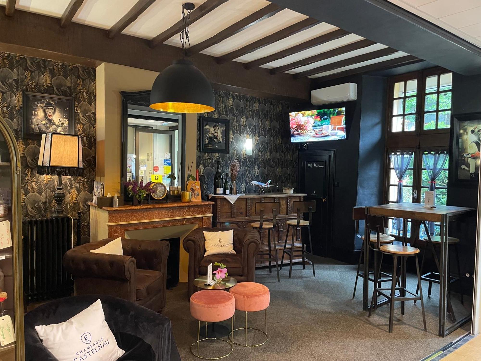 Logis Hotel De France & Restaurant ปามิเยร์ ภายนอก รูปภาพ